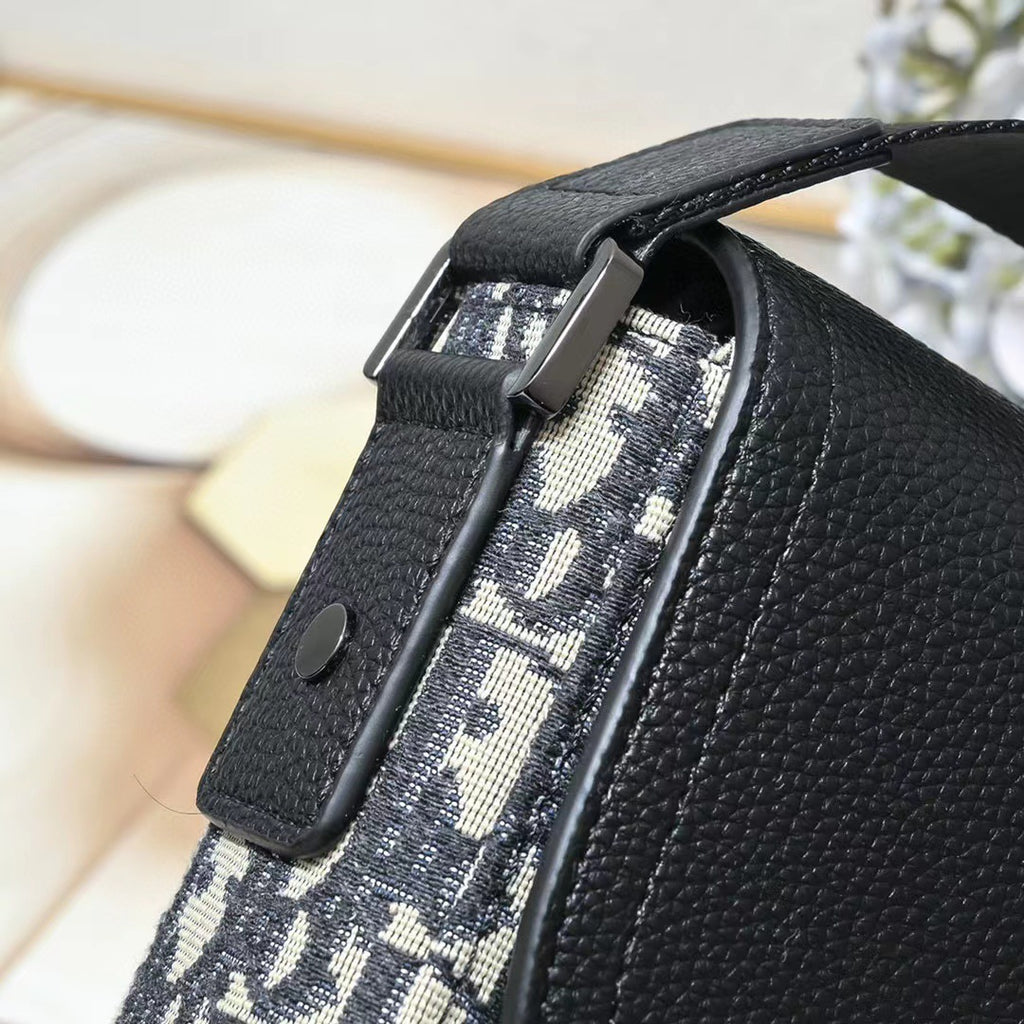 Patterned Canvas Saddle Bag